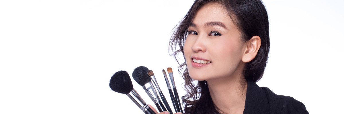 Digital Marketing for Permanent Makeup Artists
